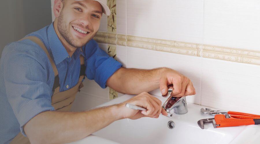Professional clogged drains services in Port Neches, TX
